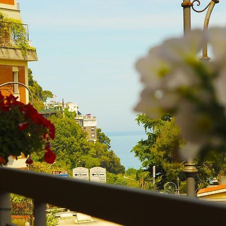 The Night Guest House Sorrento Bagian luar foto