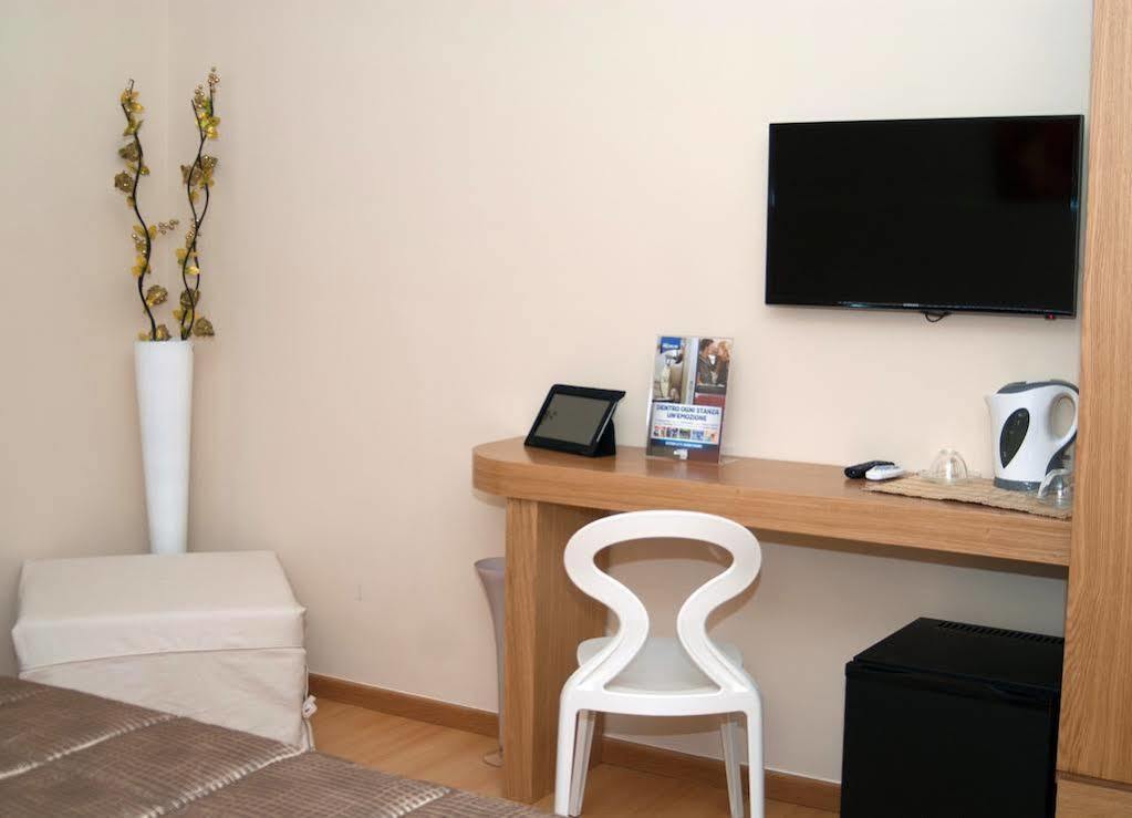 The Night Guest House Sorrento Bagian luar foto